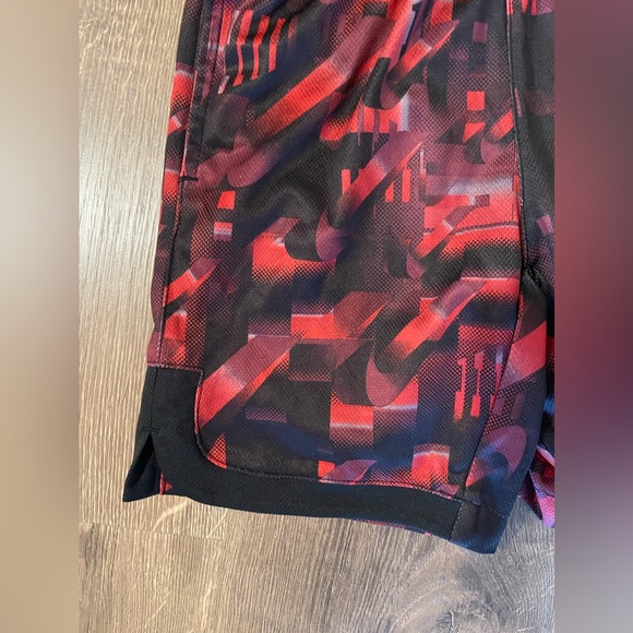 Nike red and black athletic shorts, size 7 - Picture 2 of 4